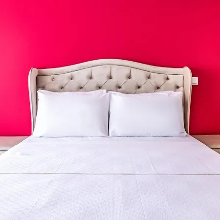 Flat W Balcony Near Moda Coast In Kadikoy Daire